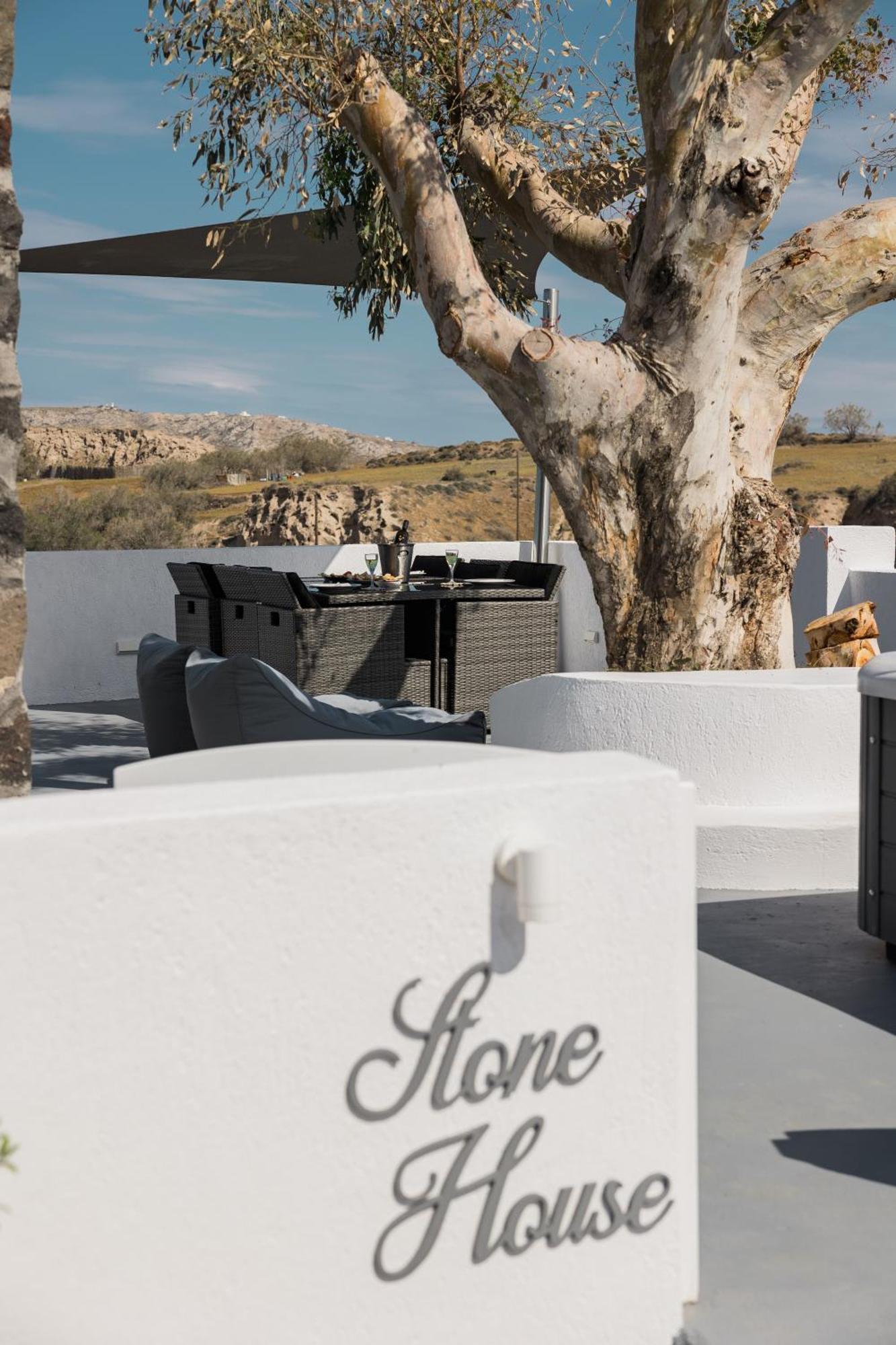 Red Beach Harmony Suites Stone House Akrotiri  Exterior photo